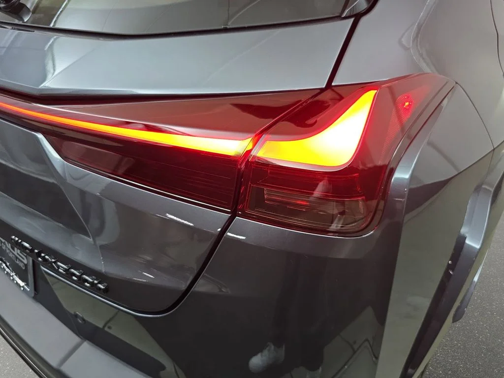 New 2026 Gray Lexus 300h F SPORT Design image 31