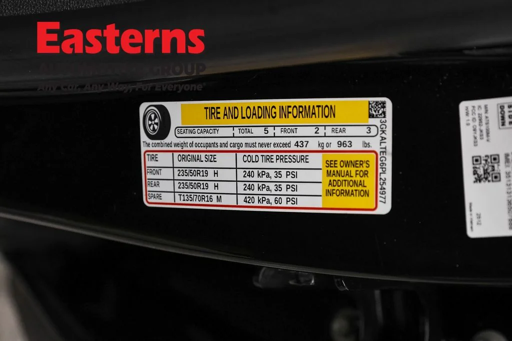 Used 2023 Black GMC SLE image 35
