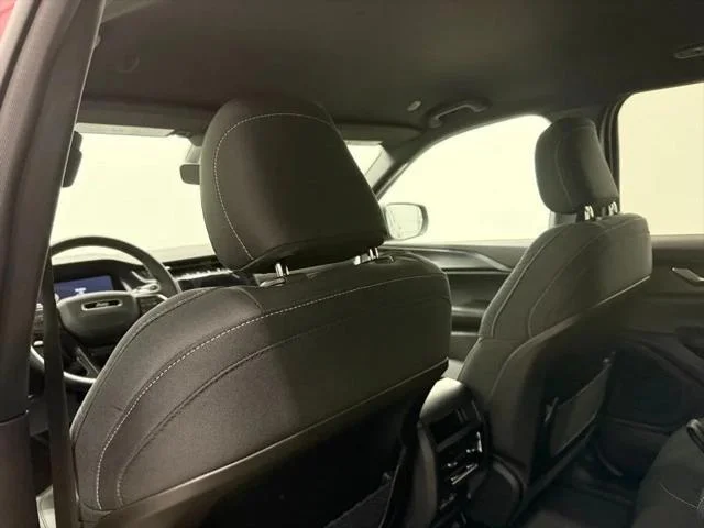 2026 Jeep Grand Cherokee Laredo - Photo 17