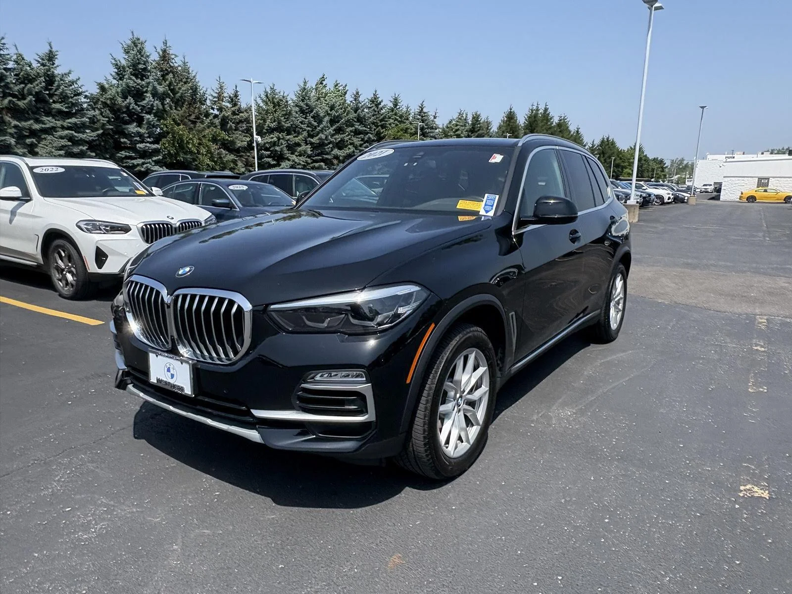 Used 2021 Jet Black BMW xDrive40i image 3