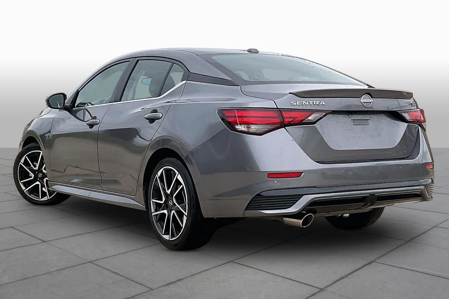 Used 2025 Gun Metallic Nissan SR image 10