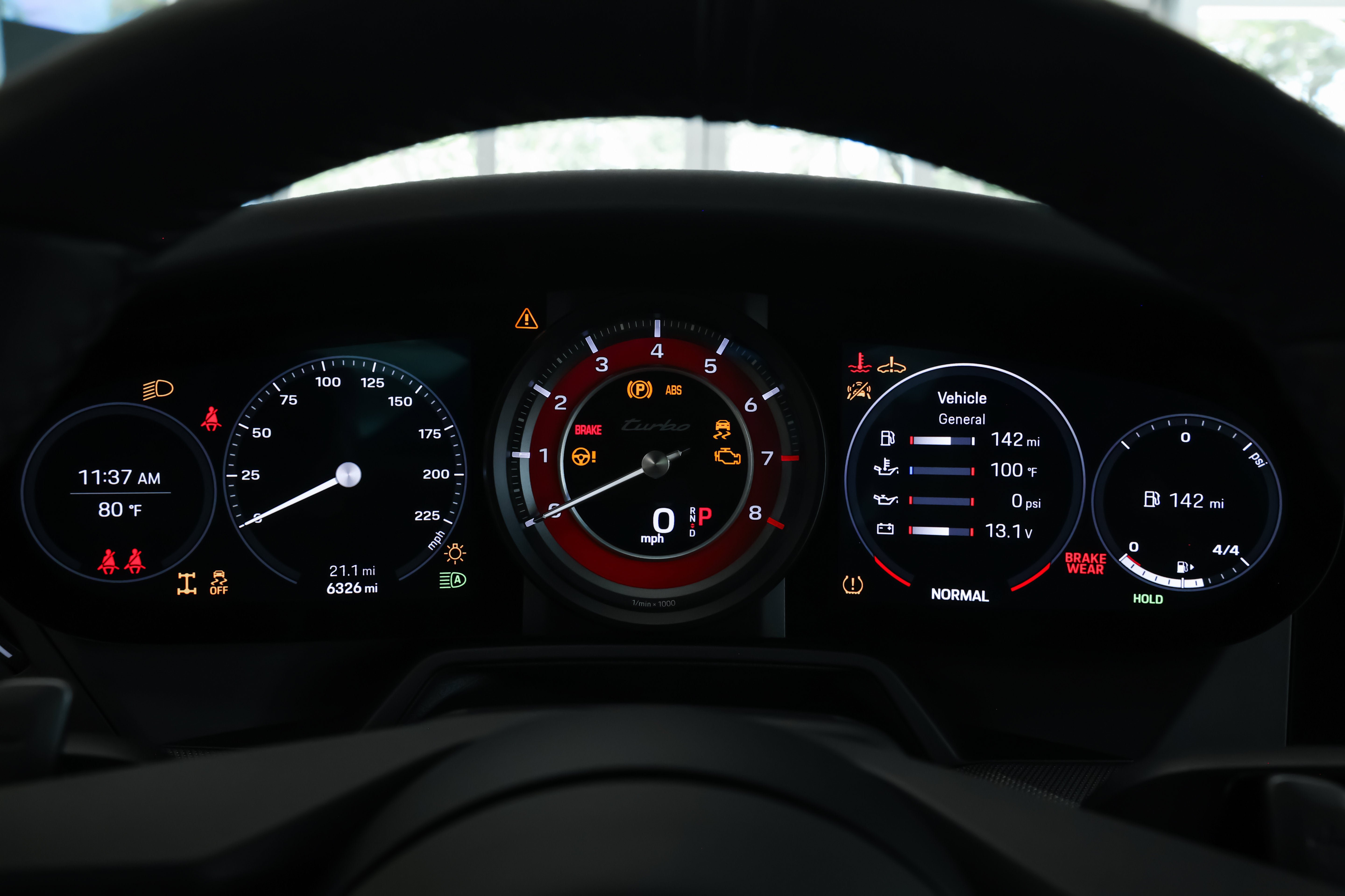 2025 Porsche 911 Turbo - Photo 38