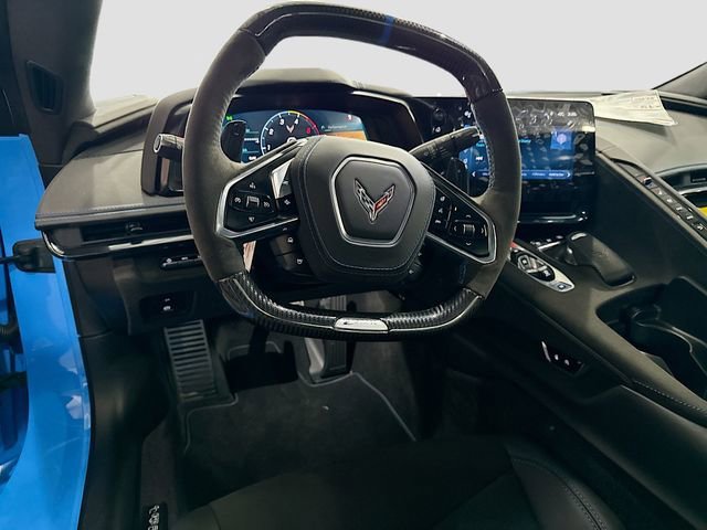 2025 Chevrolet Corvette 3LZ - Photo 24