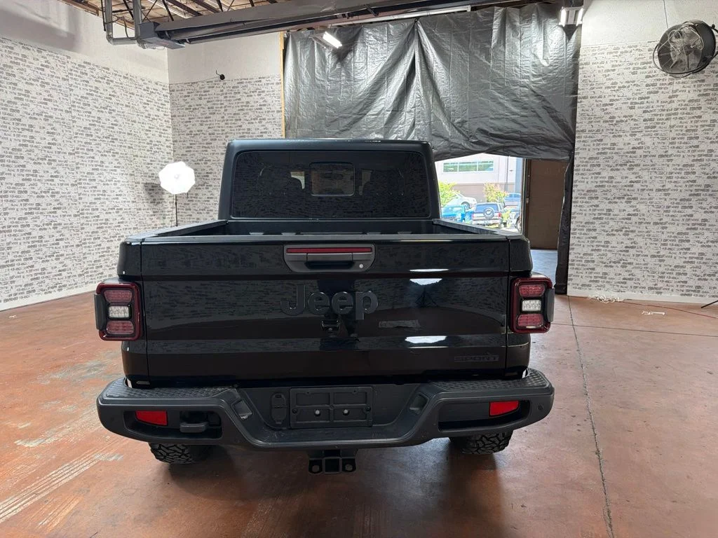 Used 2020 Black Clearcoat Jeep Sport image 6