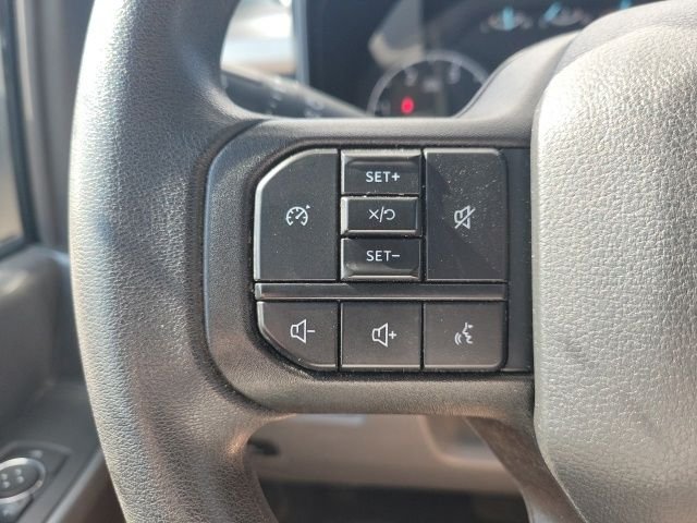 Used 2025 Oxford White Ford XLT image 14