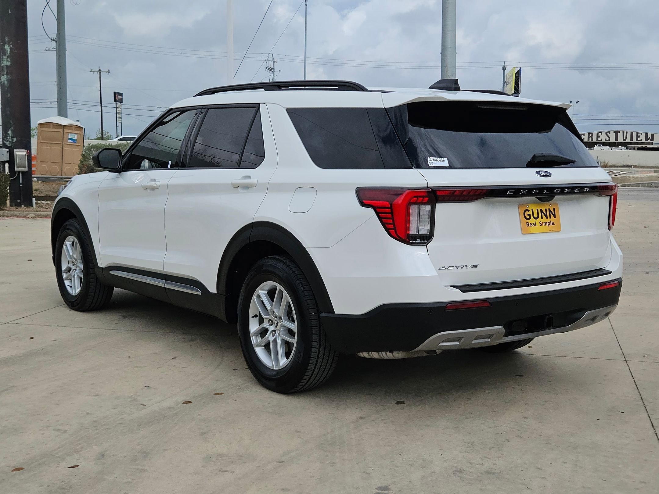 2025 Ford Explorer Active - Photo 6