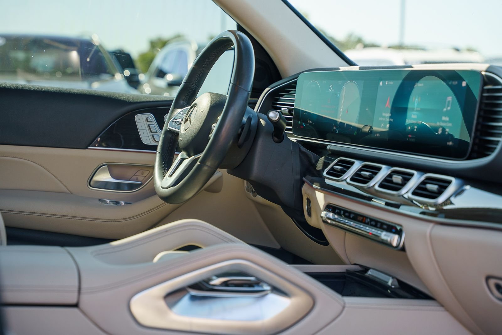Certified Used 2020  Mercedes-Benz GLE 350 image 14