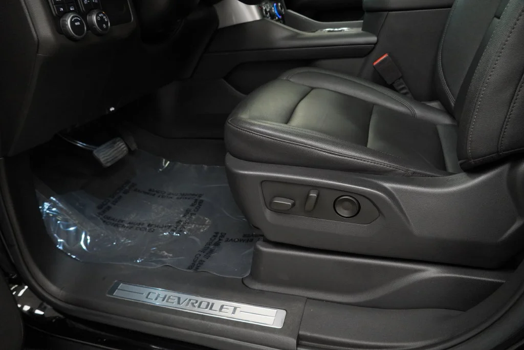 Used 2022 Black Chevrolet LT image 26