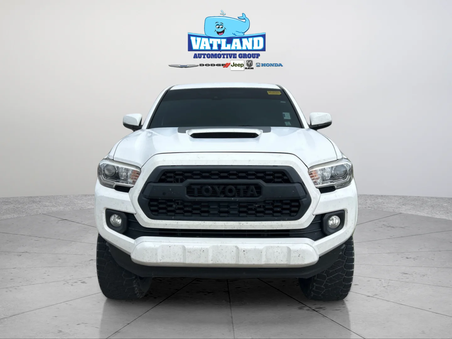 Used 2020 Super White Toyota TRD Sport image 8