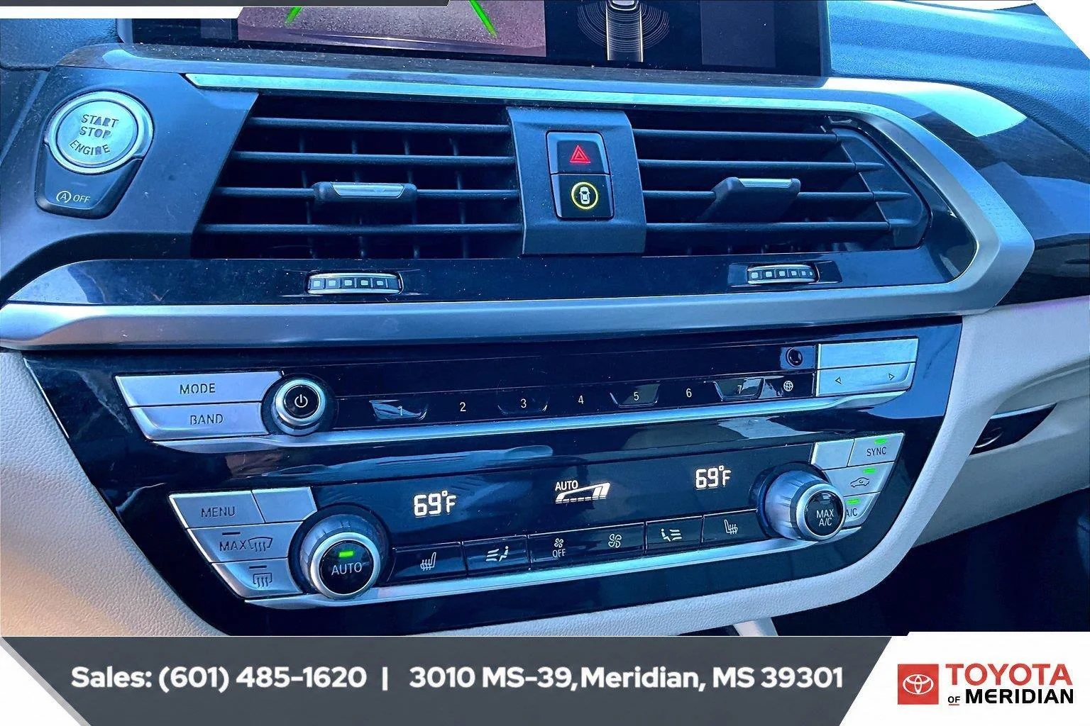 Used 2020 Dark Graphite Metallic BMW xDrive30i image 22