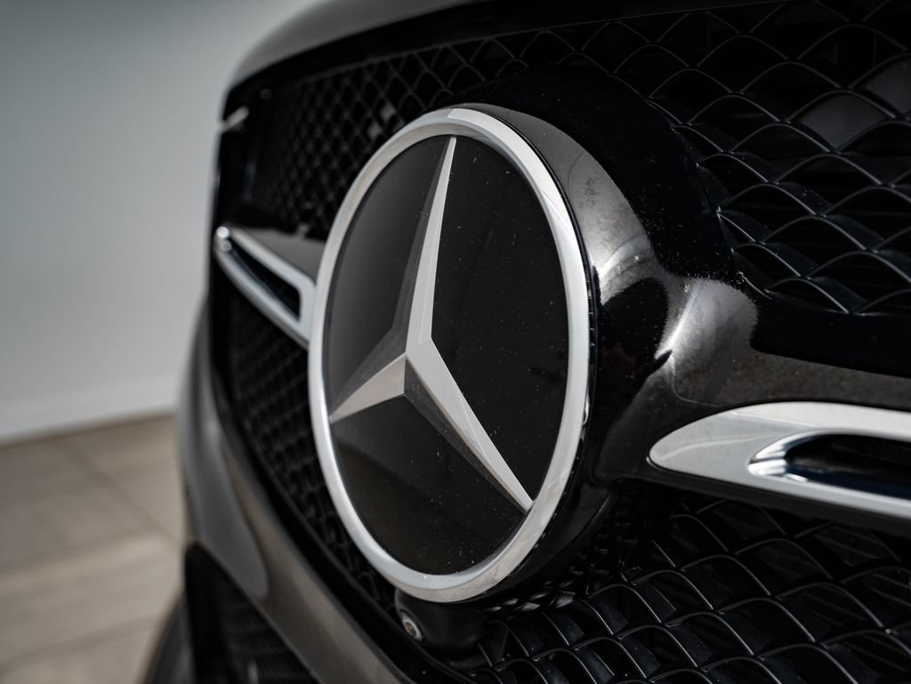 Used 2019 Black Mercedes-Benz GLE 43 AMG® image 3