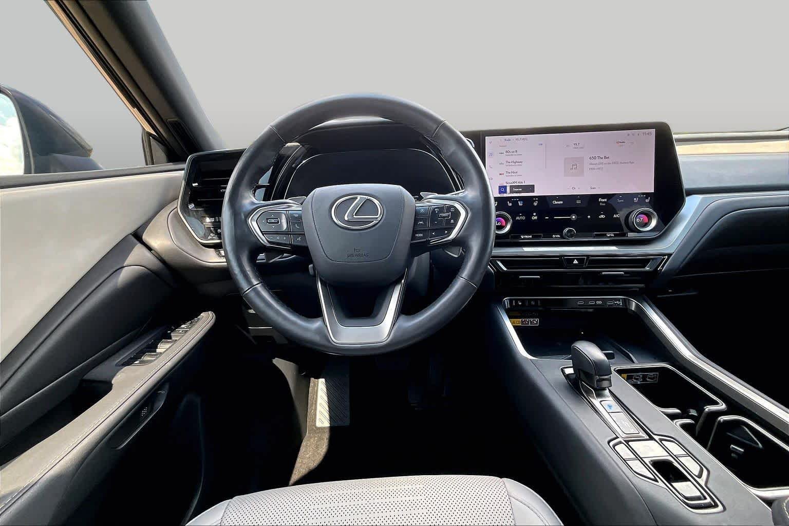Certified Used 2025 CAVIAR Lexus Premium image 6