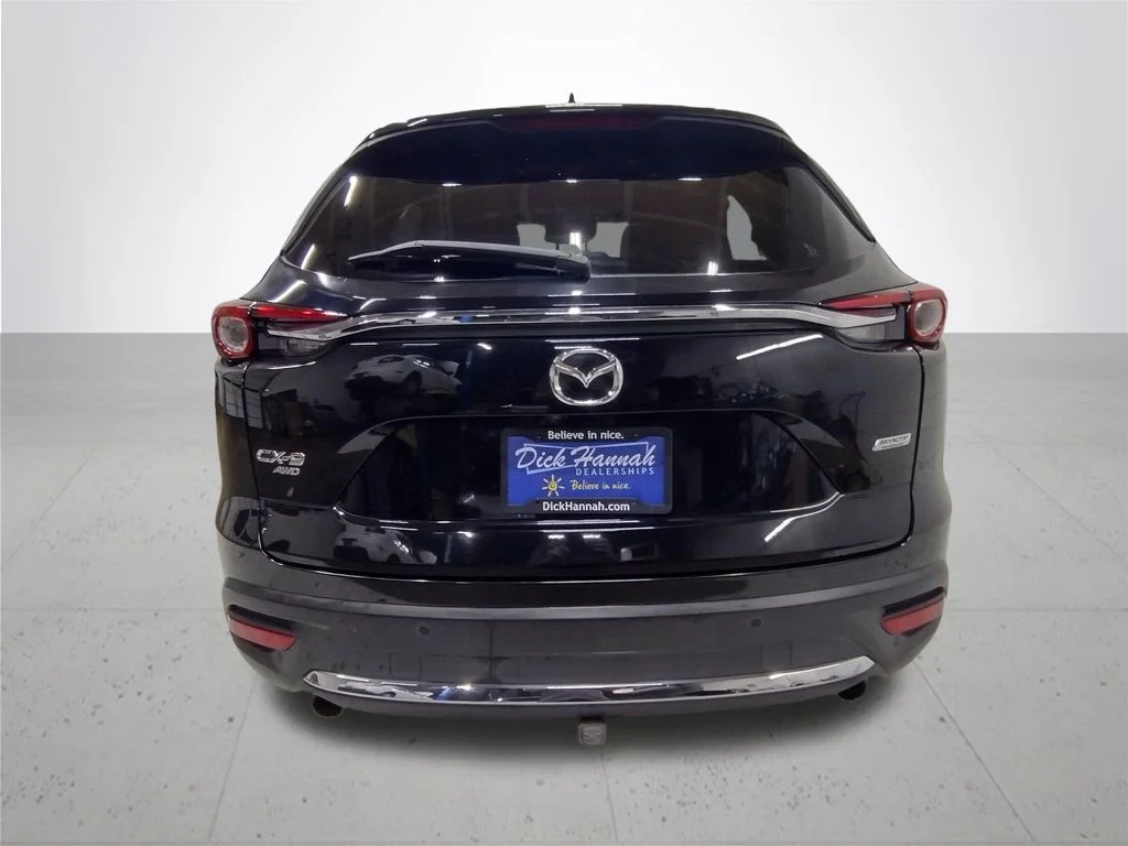 Used 2017 Black Mazda Signature image 11