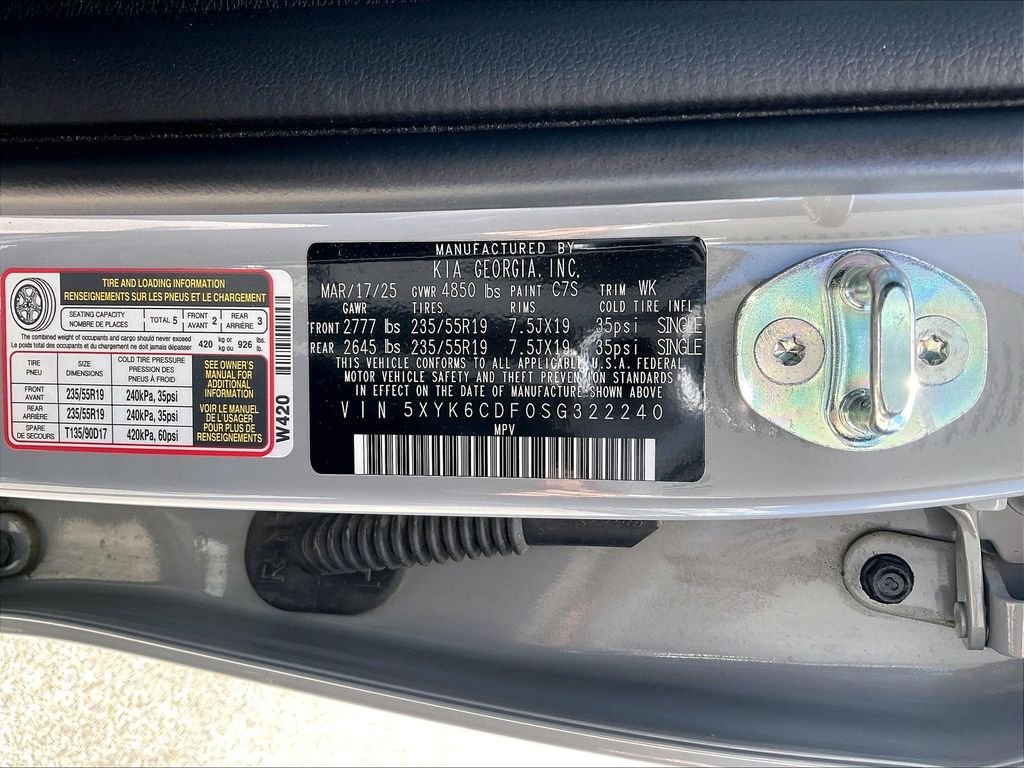 Used 2025 Wolf Gray Kia X-Line image 30
