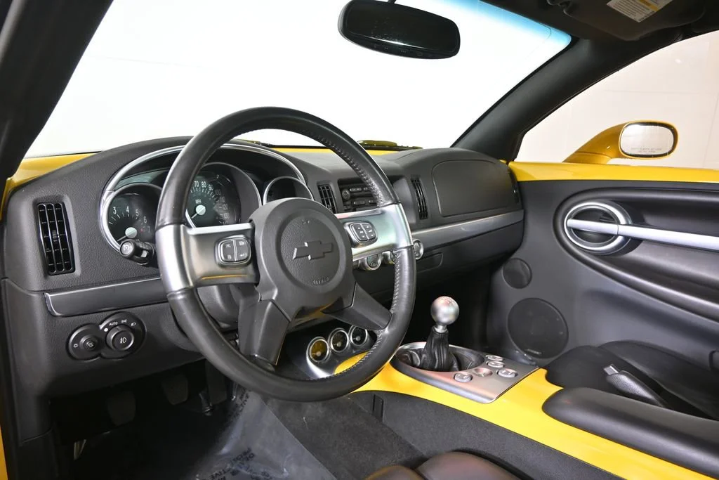 2005 Chevrolet SSR LS - Photo 20