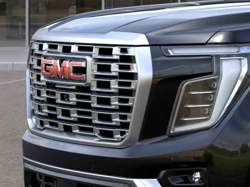 2026 GMC Yukon XL Denali - Photo 13