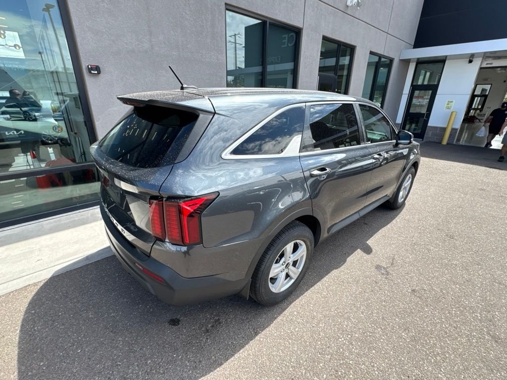 Used 2022 Gray Kia LX image 7