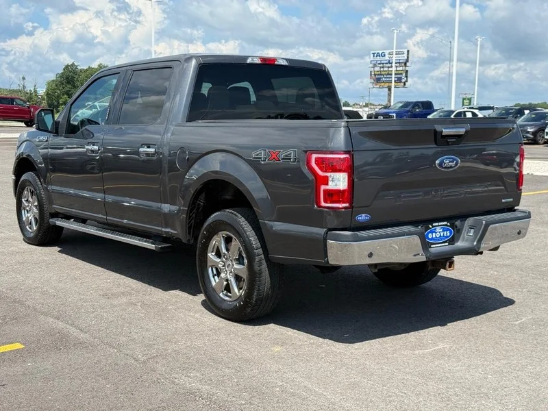 Certified Used 2020 Magnetic Metallic Ford XLT image 6