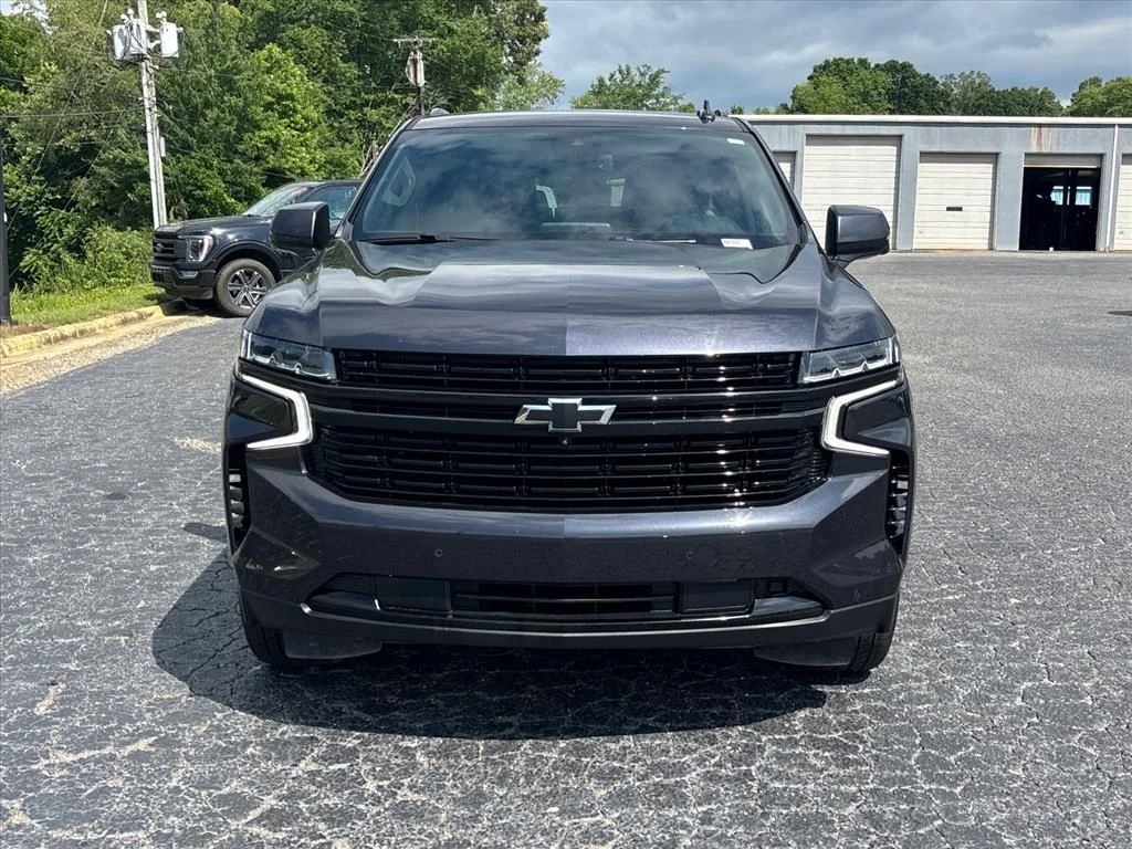 Used 2023 Black Chevrolet RST image 2