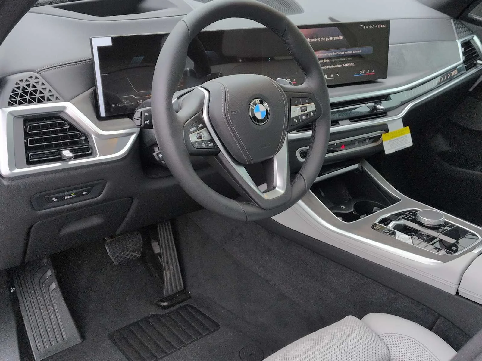 New 2026 Black Sapphire Metallic BMW xDrive40i image 10