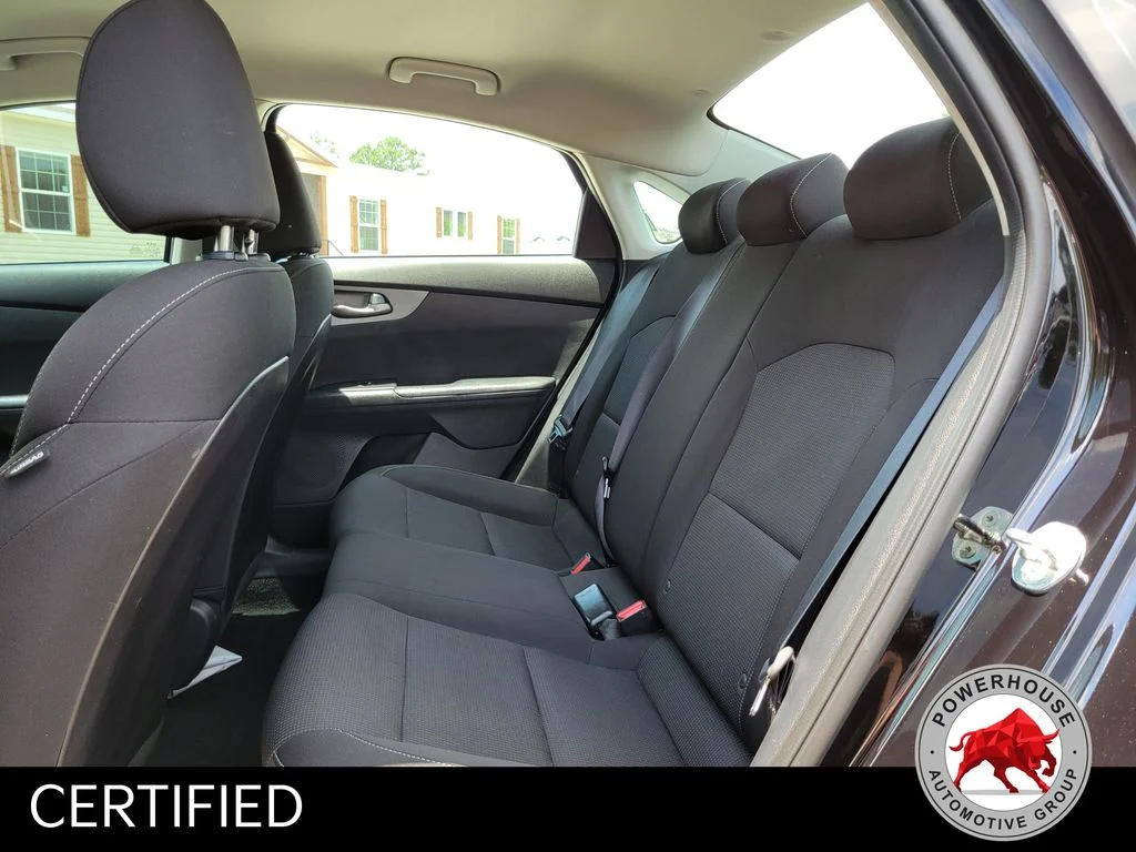 Used 2021 Black Kia LXS image 15