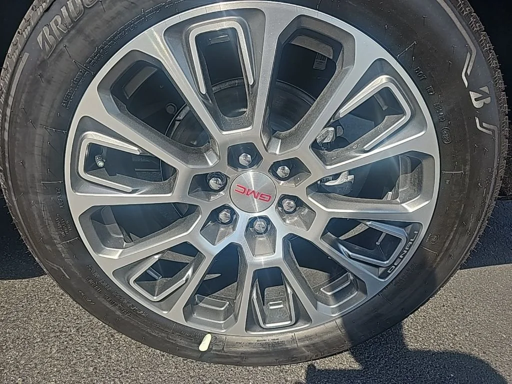 New 2026 Onyx Black GMC Denali image 9