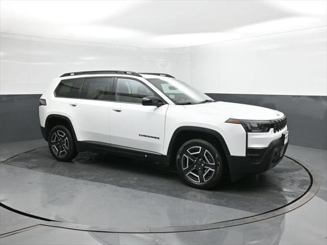 New 2026 Bright White Clear-Coat Exterior Paint Jeep Limited image 17