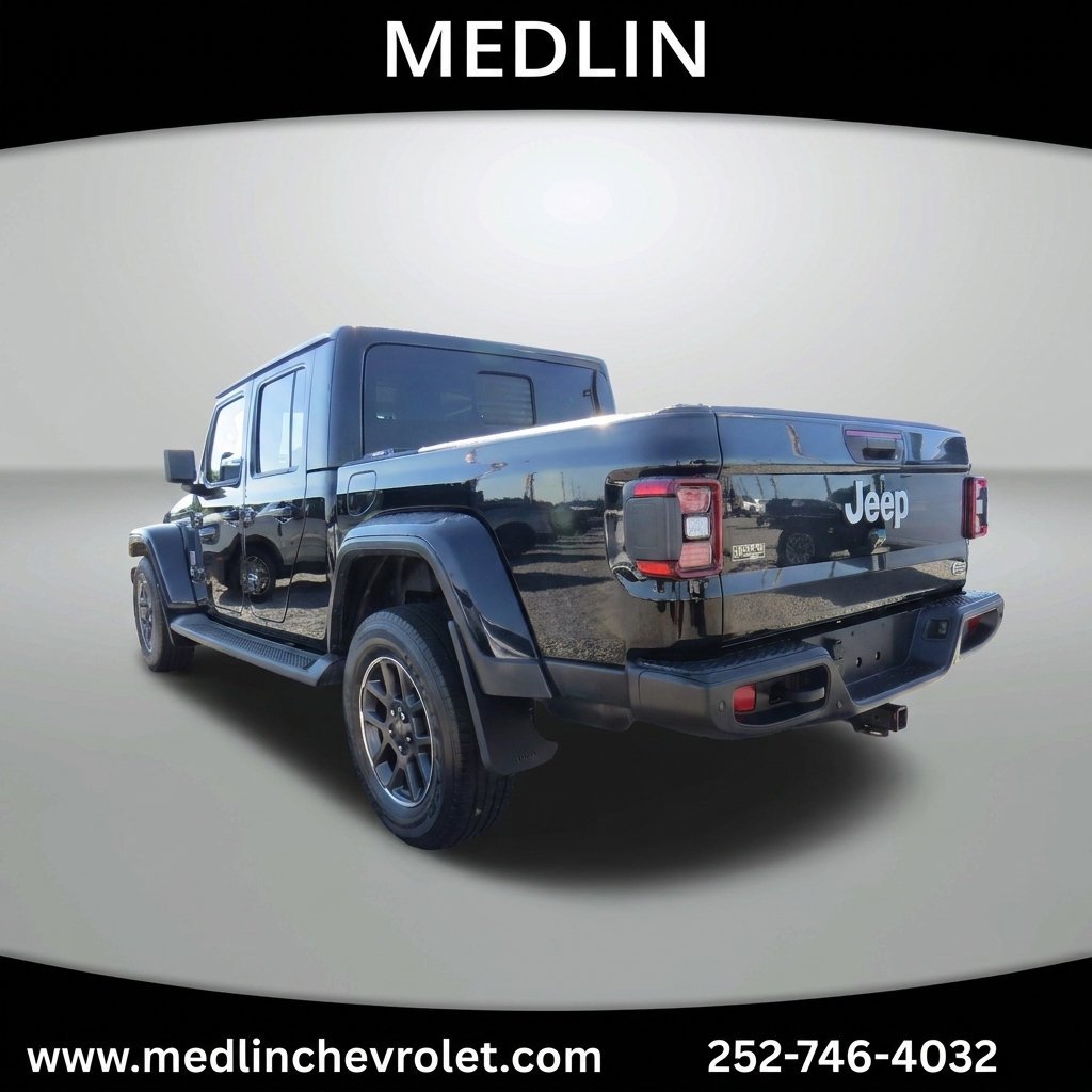 Used 2021 Black Clearcoat Jeep Overland image 7