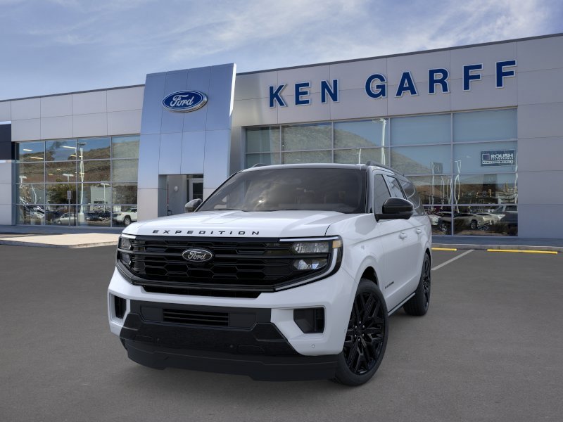 New 2026 Space Silver Metallic Ford Platinum image 2