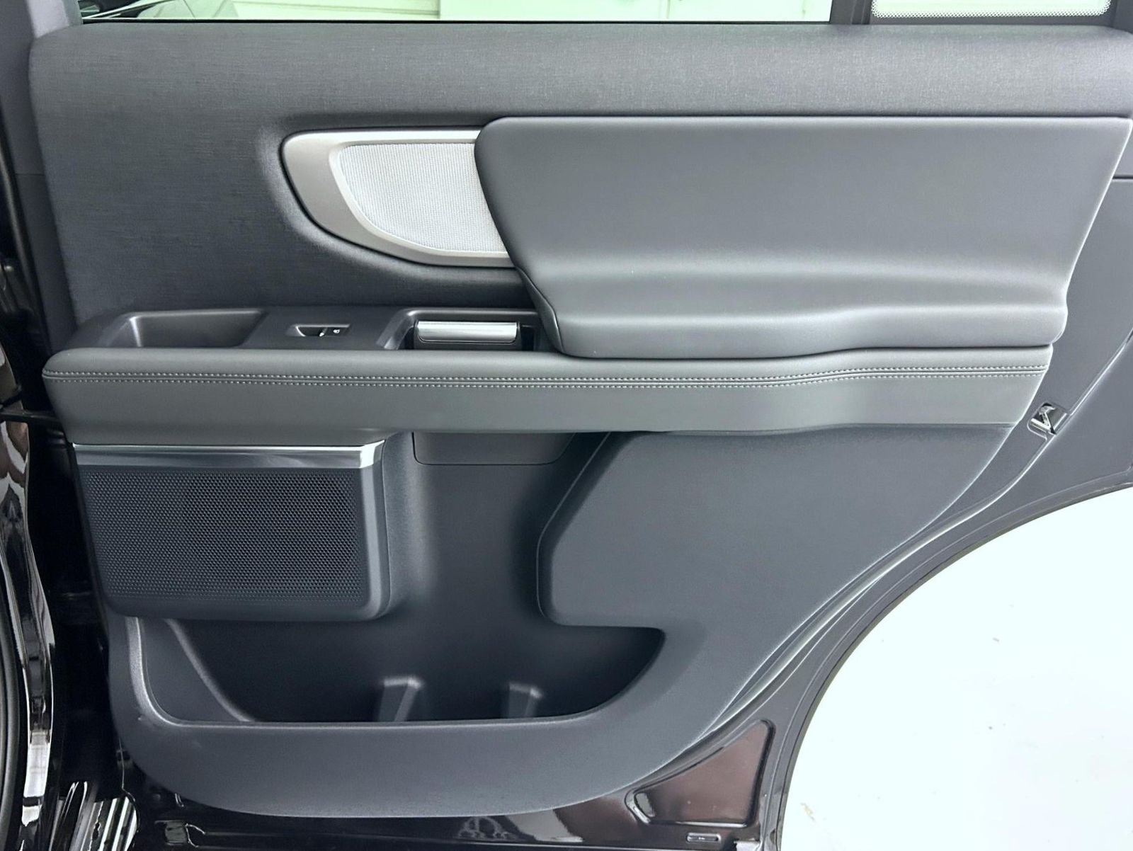 New 2026 Agate Black Metallic Ford Active image 17