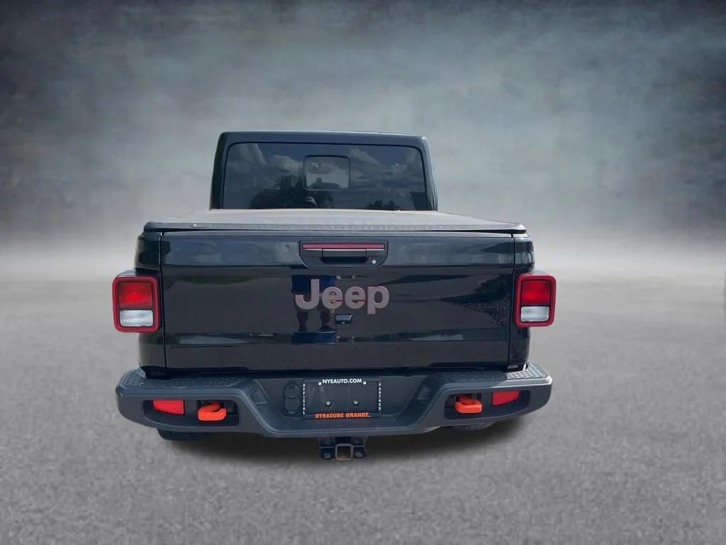 Used 2022 Black Jeep Mojave image 4