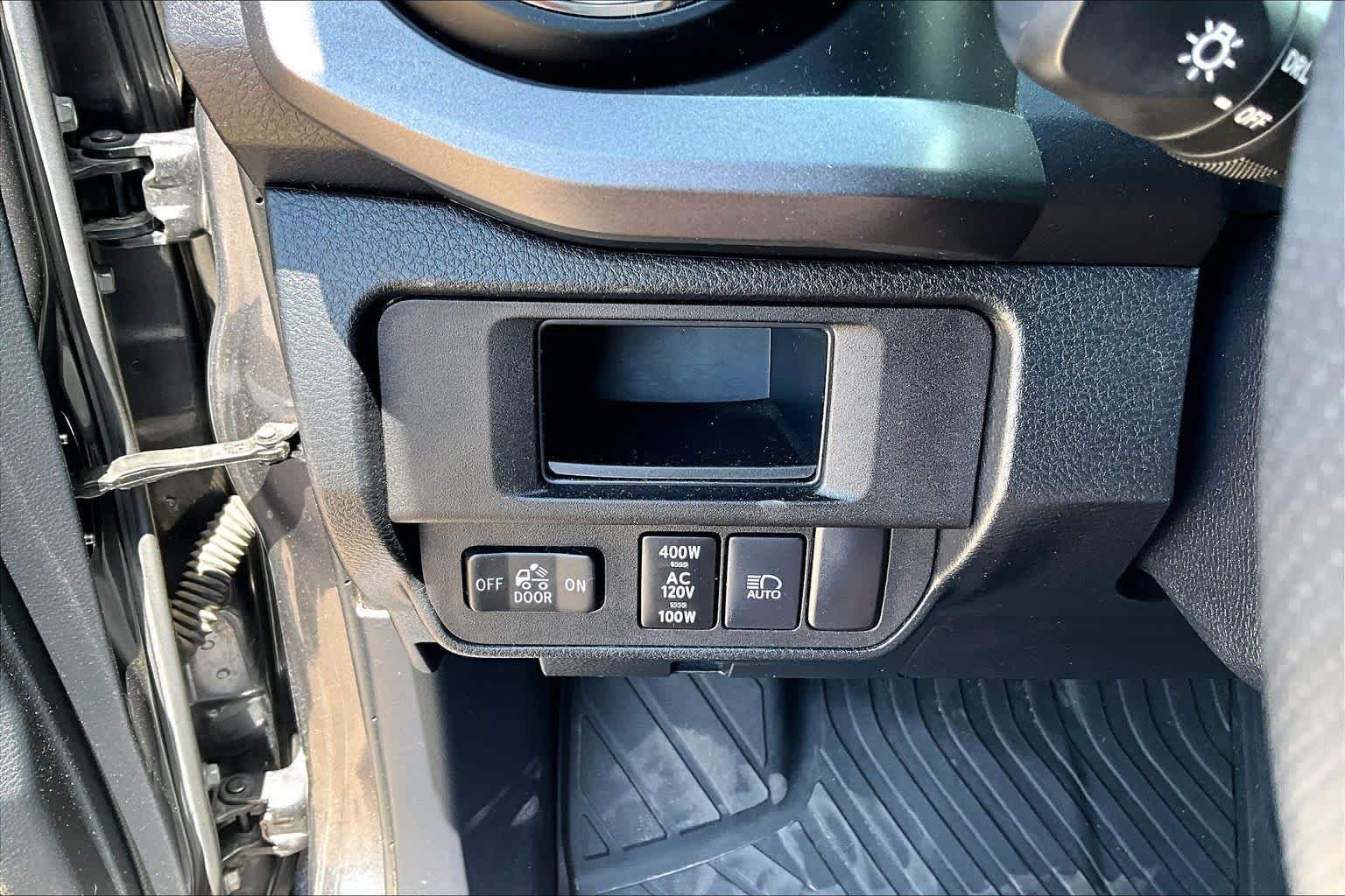 Used 2018 Magnetic Gray Metallic Toyota TRD Off Road image 30