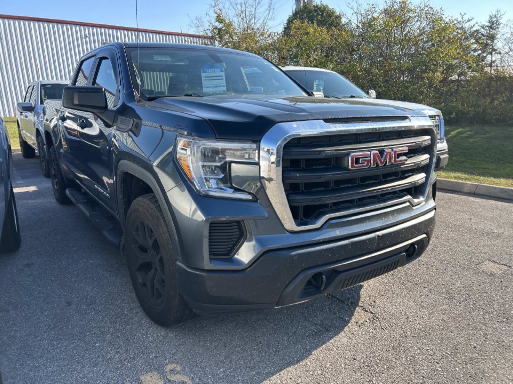 Used 2019 Onyx Black GMC Base image 1