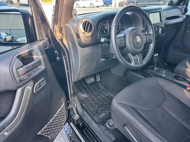 2014 Jeep Wrangler Unlimited Sport - Photo 16