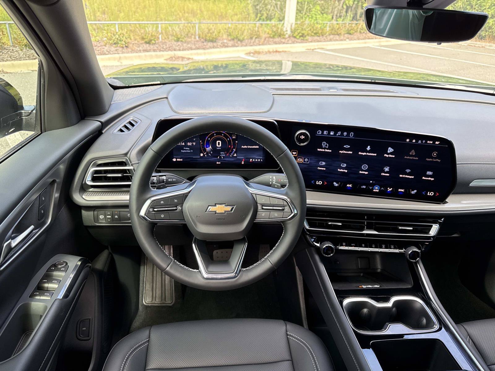 2027 Chevrolet Traverse LT - Photo 14
