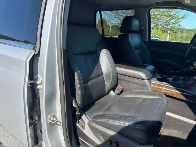 Used 2016 Silver Chevrolet LT image 18