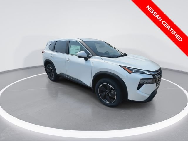 Used 2026 White Nissan SV image 2
