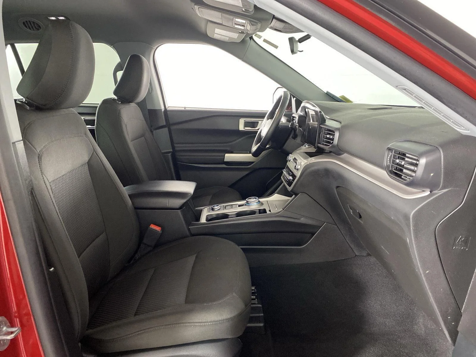Used 2023 Rapid Red Metallic Tinted Clearcoat Ford XLT image 6