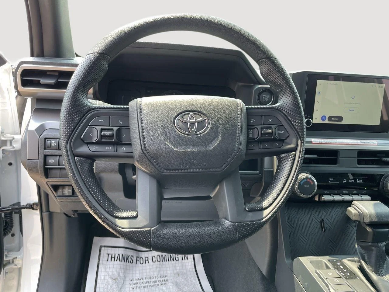 2025 Toyota Tacoma SR5 - Photo 15