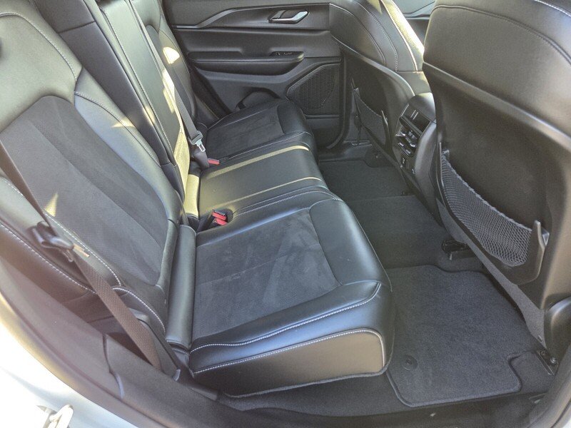 Used 2023 White Jeep Altitude X image 17