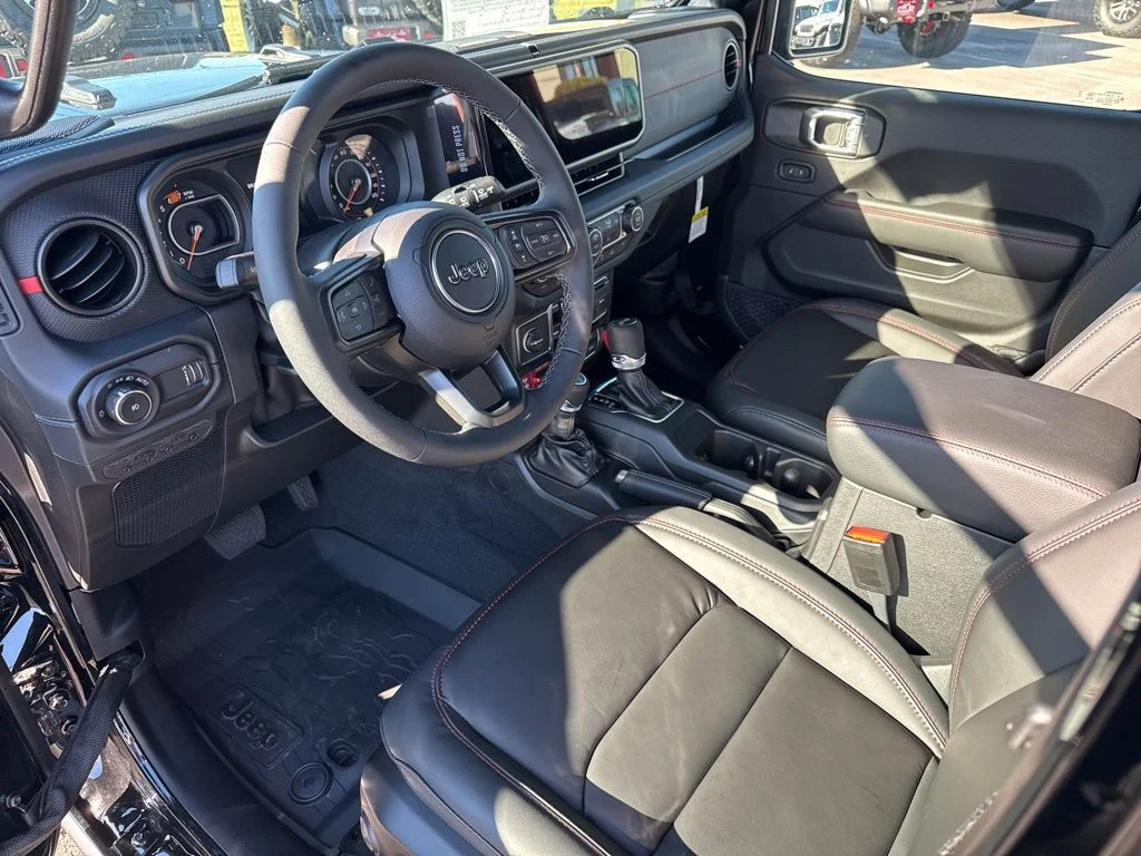 New 2026 Black Clear-Coat Exterior Paint Jeep Rubicon X image 31