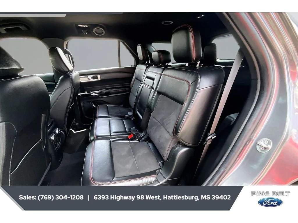 Certified Used 2022 Carbonized Gray Metallic Ford ST-Line image 19