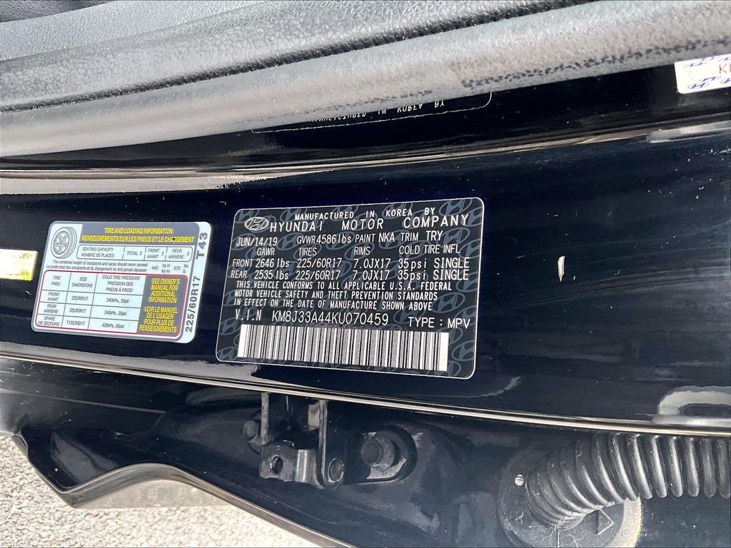 Used 2019 Black Hyundai Value image 34