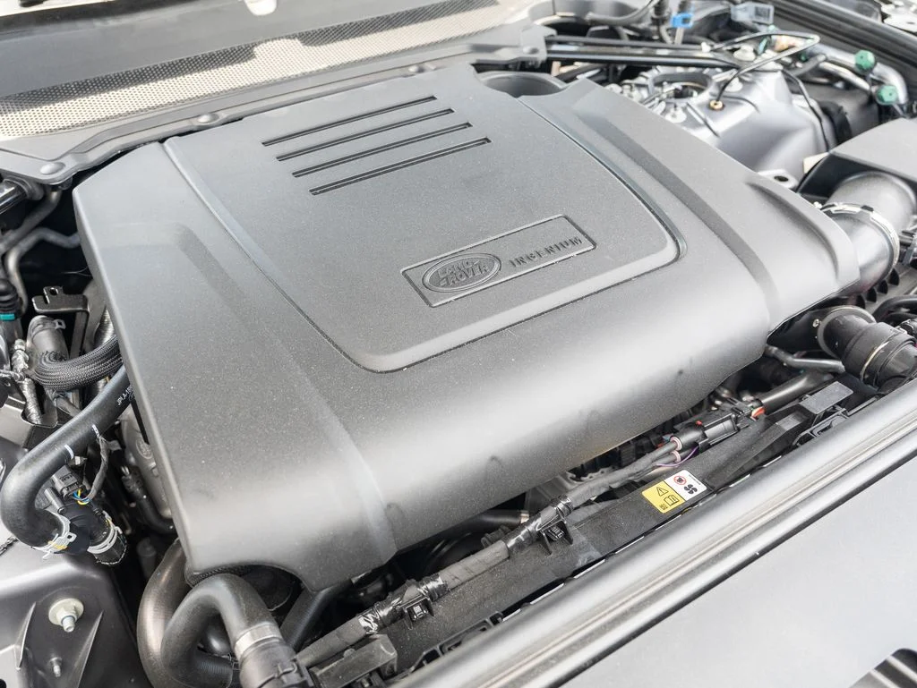 New 2026 Gray Land Rover Dynamic SE image 24