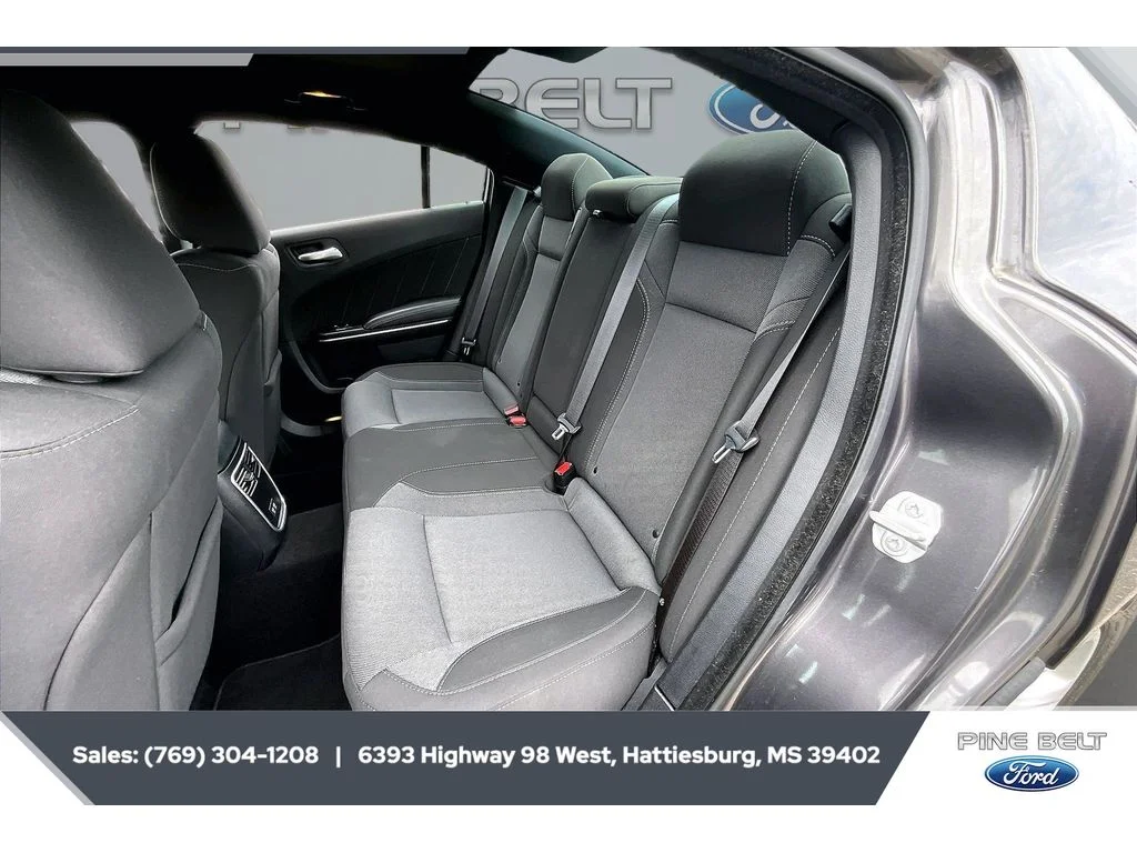 Used 2021 Granite Pearlcoat Dodge SXT image 19