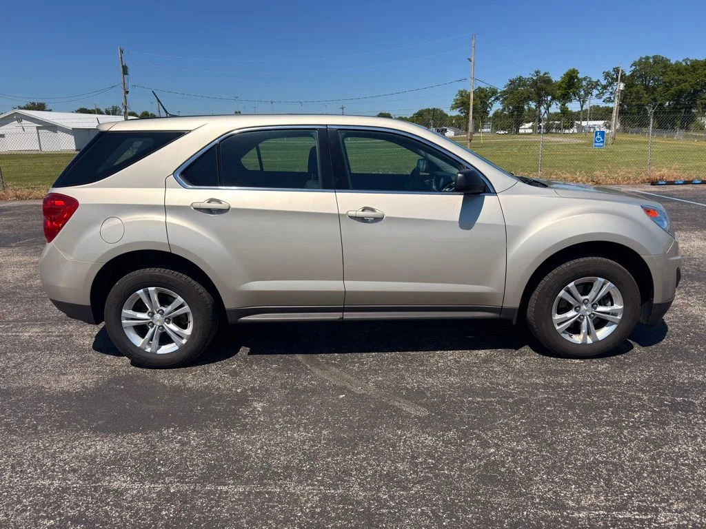 Used 2013 Gold Chevrolet LS image 8
