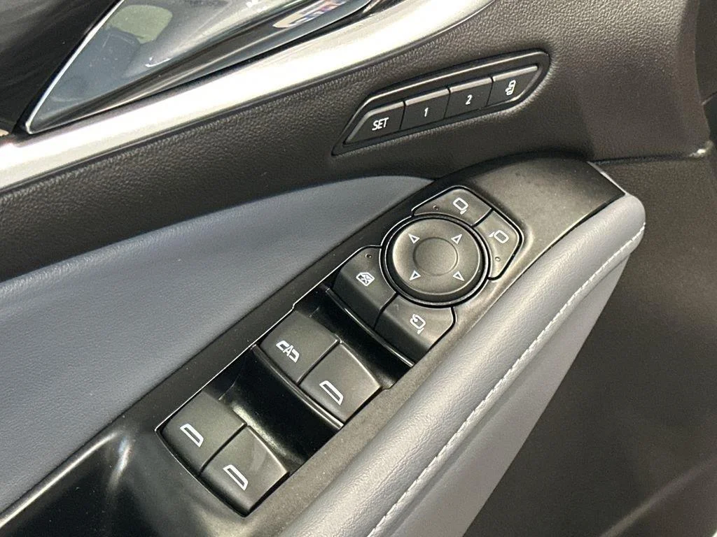 Used 2023 Ebony Twilight Metallic Buick Premium image 14