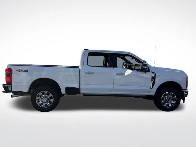 Used 2023 White Ford King Ranch image 6