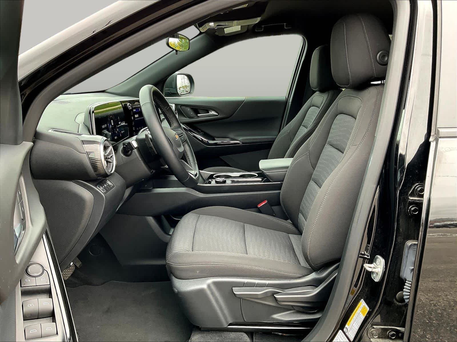 2026 Chevrolet Equinox LT - Photo 23