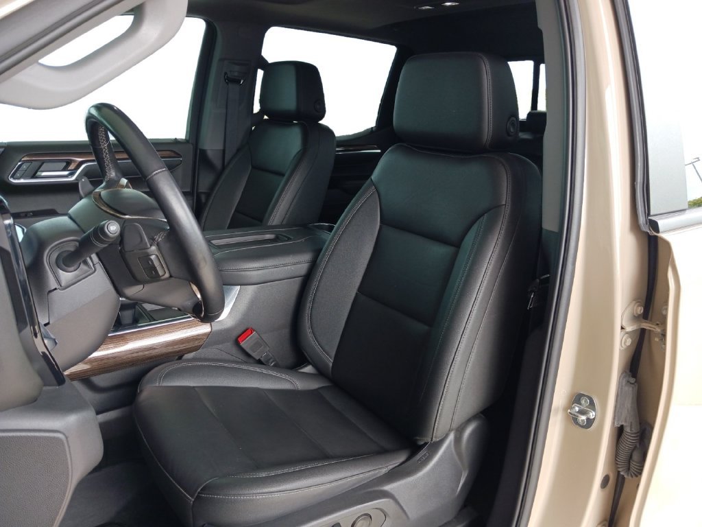 Used 2022 Beige Chevrolet LT Trail Boss image 28
